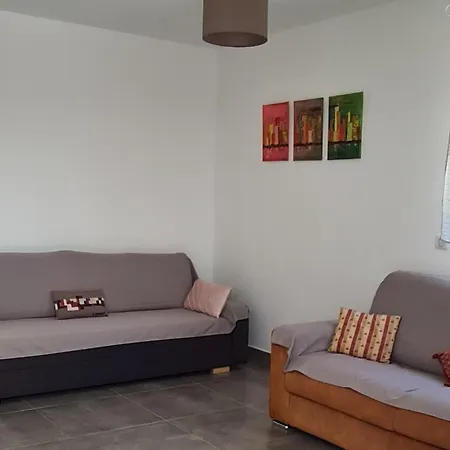 Apartmán 50m2 Avec Terrasse Transat Barbecue Parking *